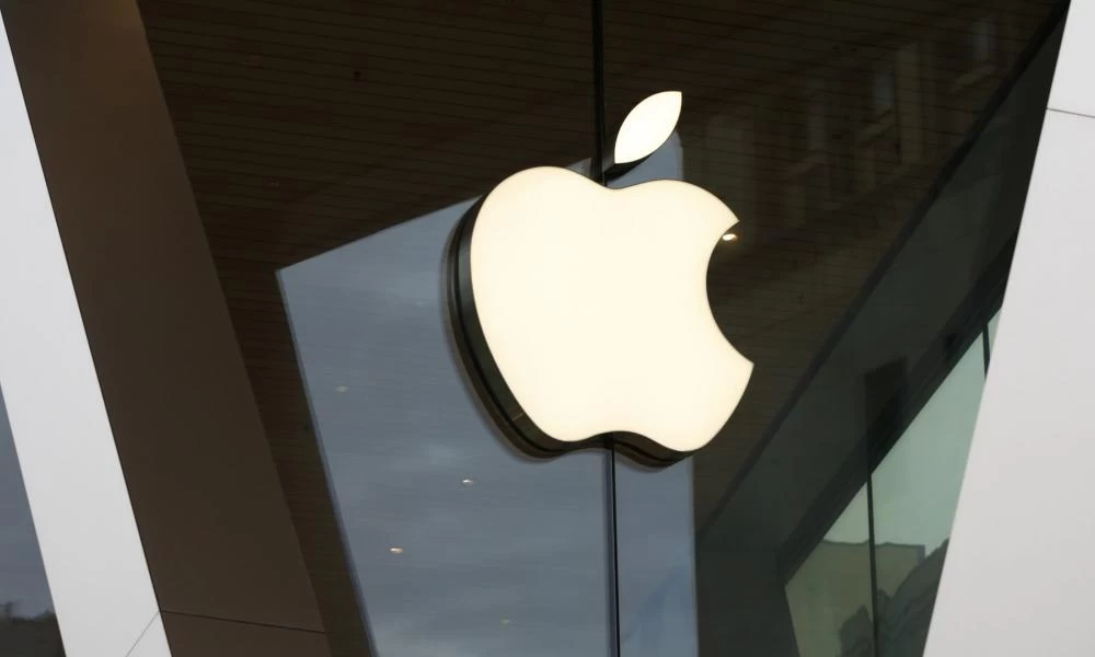 Apple: Με δική της τεχνολογία θα μπει στη μάχη των εικονικών κόσμων